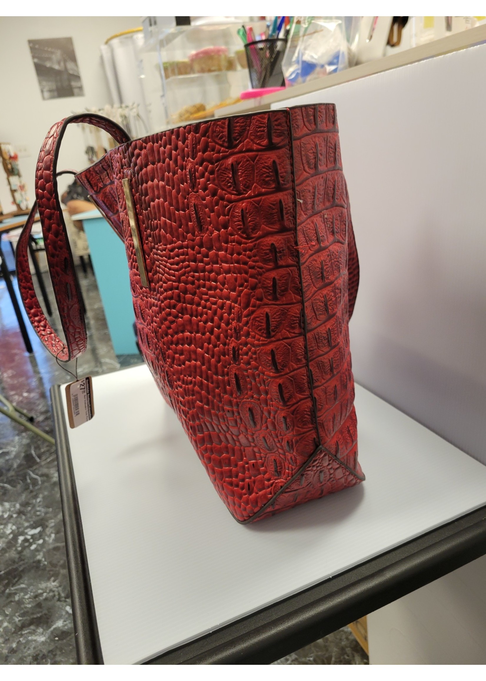 Red Faux Gator Tote Purse (pre-owned)