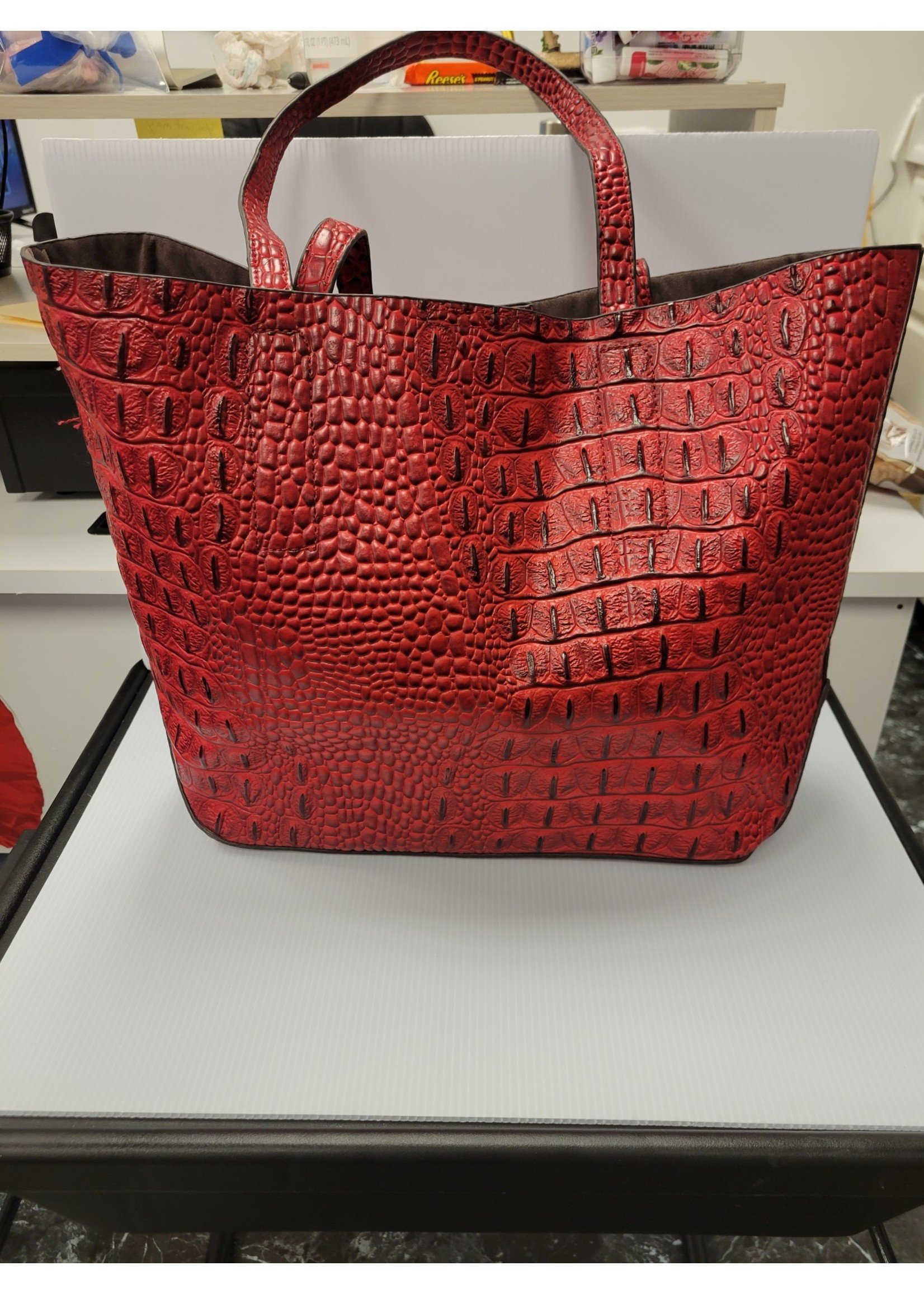 Red Faux Gator Tote Purse (pre-owned)