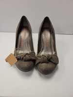 Sacha London Suede Gray Pumps (8)(pre-owned)