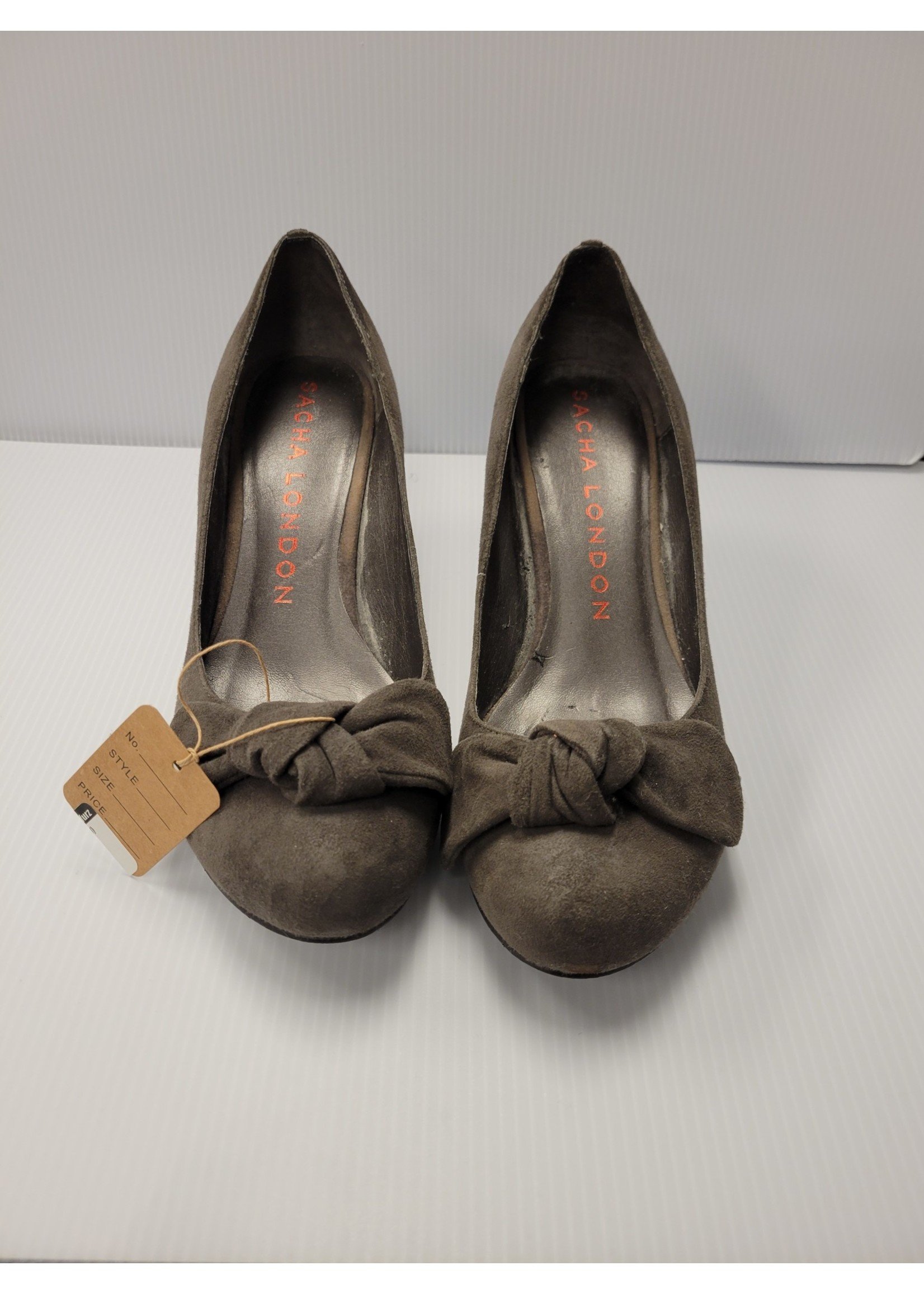 Sacha London Suede Gray Pumps (8)(pre-owned)