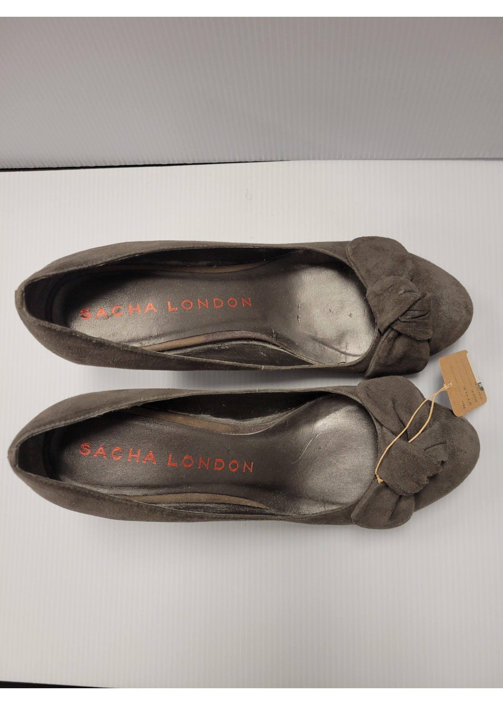 Sacha London Suede Gray Pumps (8)(pre-owned)