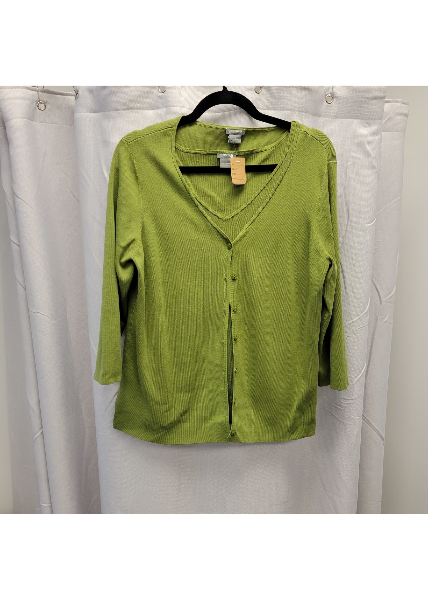 Ann Taylor Ann Taylor Green Tank and Sweater Set (XL) Pre-owned