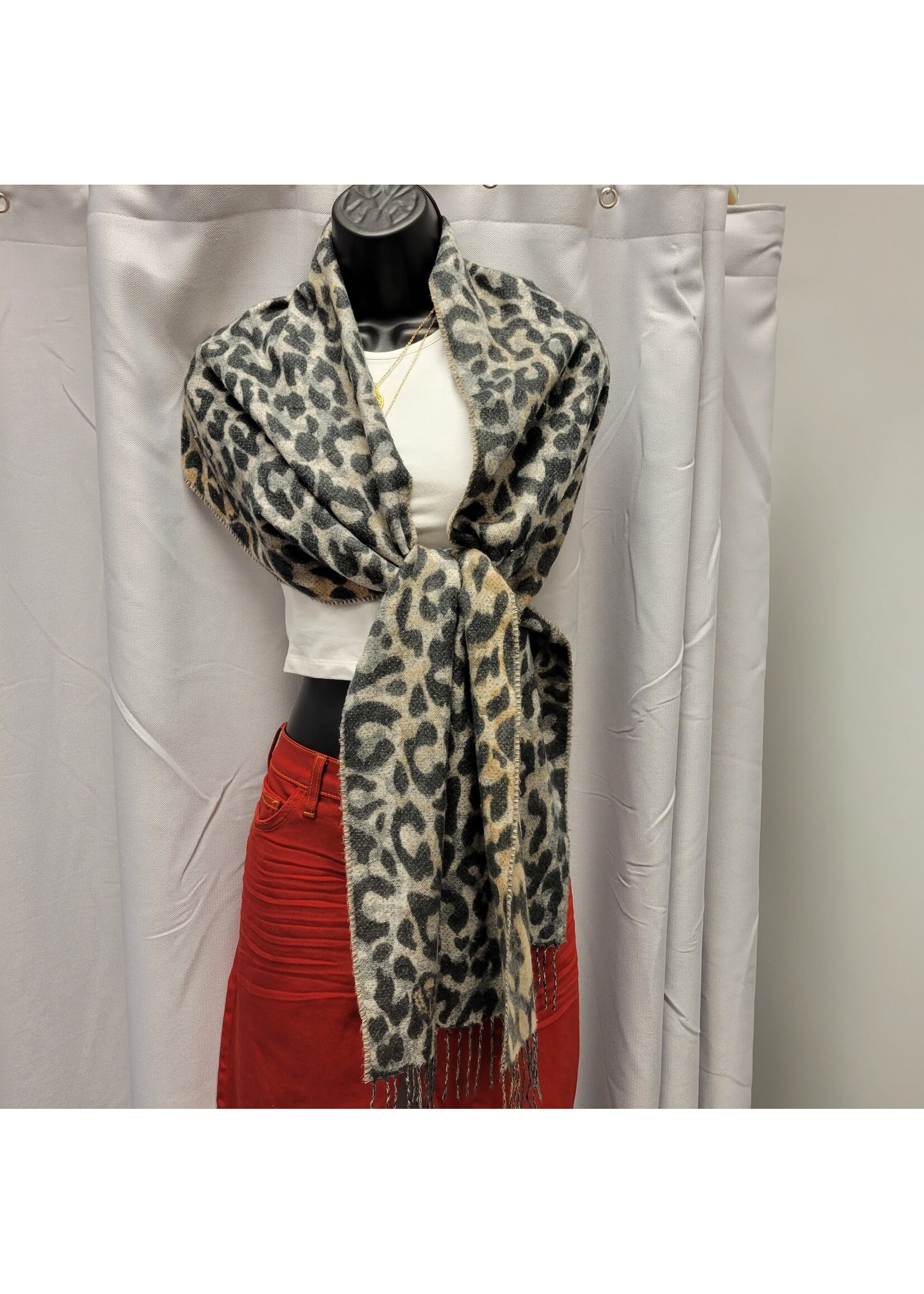 Double-sided Animal Print Scarf (OS)Pre-owned