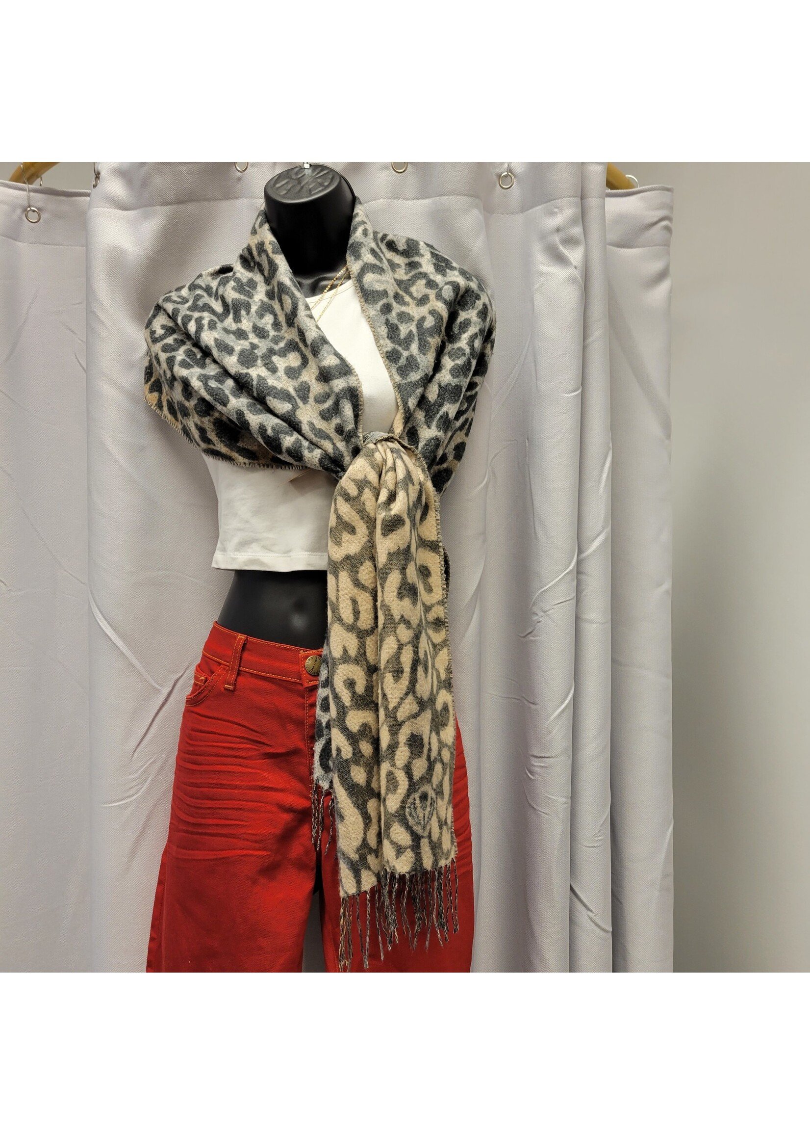 Double-sided Animal Print Scarf (OS)Pre-owned