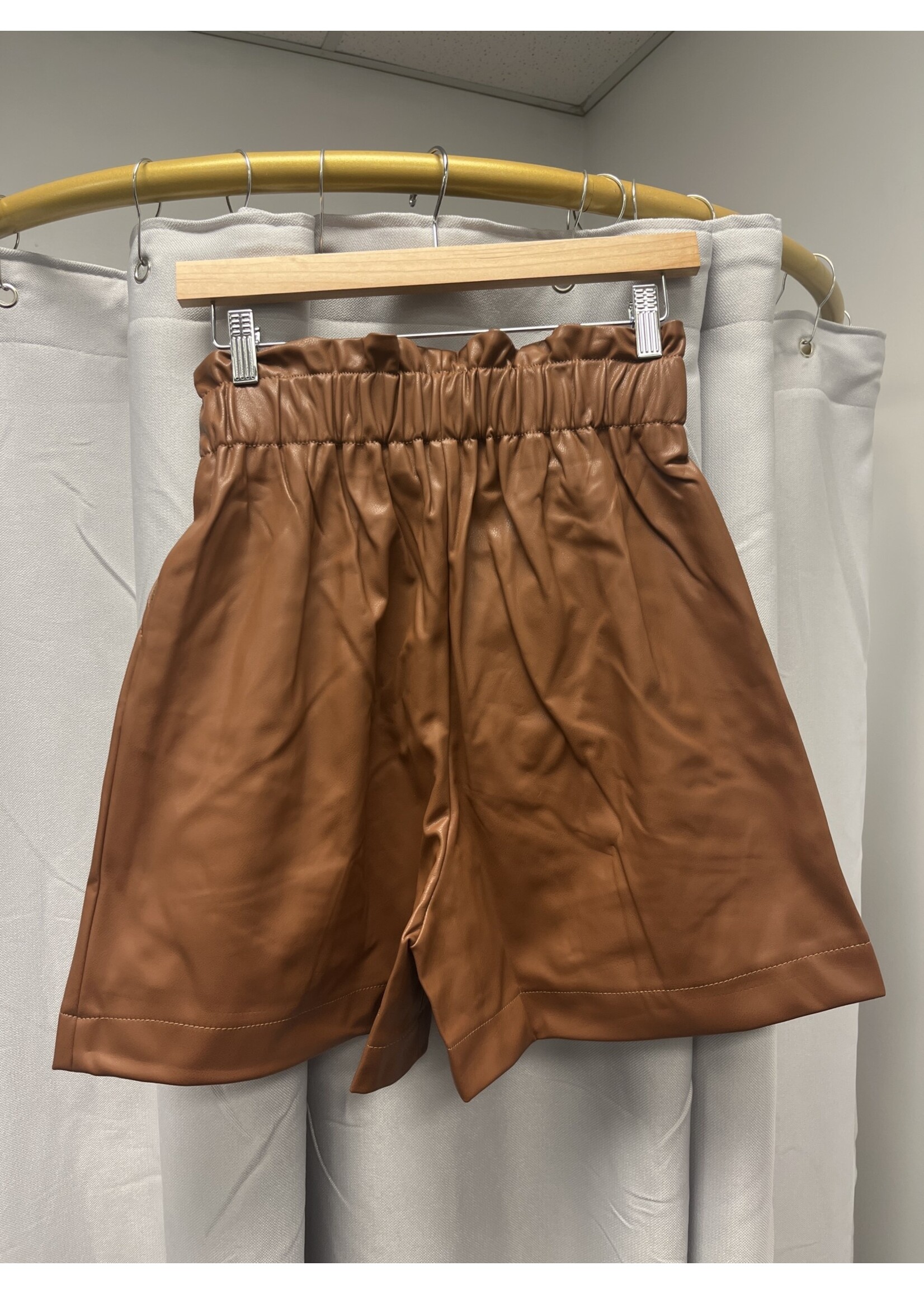 Zenana Vegan Leather Tie Waist Paperbag Shorts (Dk Camel)