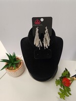 Paparazzi Paparazzi: Pursuing The Plumes Silver Earrings (NWT)