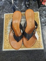 Italian Shoemakers Black & Chestnut Brown Leather Thong Sandals (7M) Pre-owned