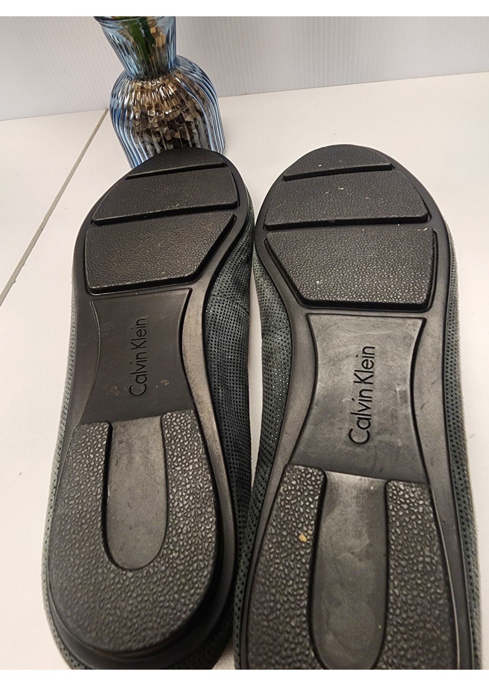 Calvin Klein Calvin Klein Gray Maxee Ballet Flats (8M) "Brand New"