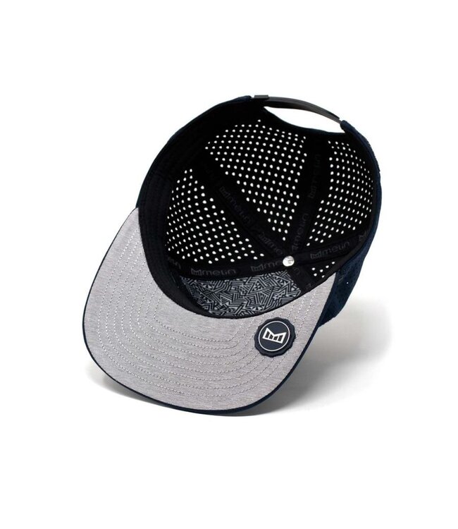 TRENCHES ICON HYDRO SNAPBACK