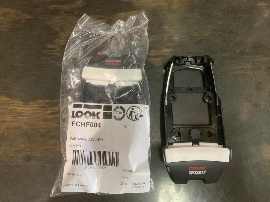 PIVOT 14 REPLACEMENT GRIPWALK AFD - Slope Style Ski + Bike