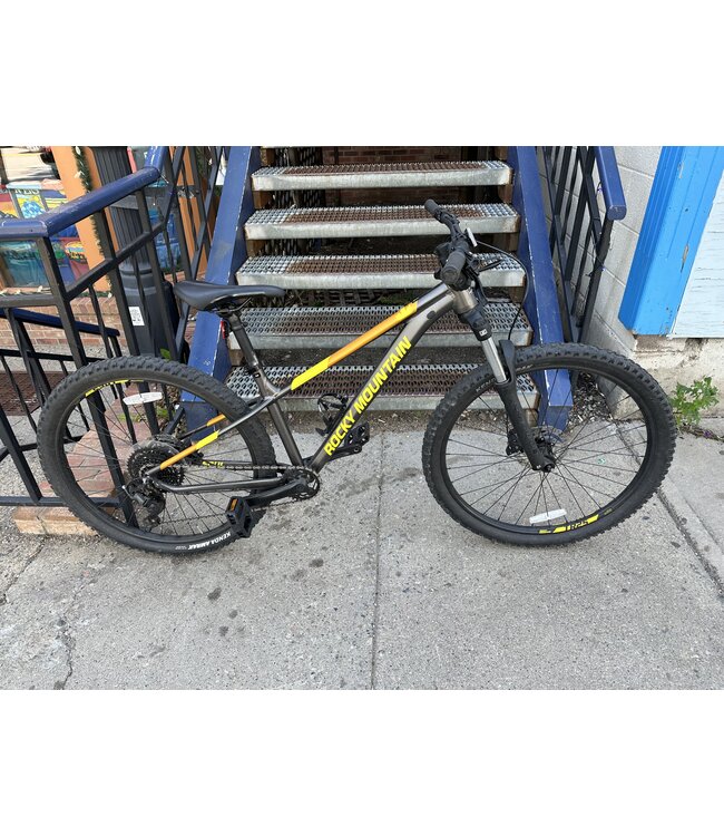 ROCKY MOUNTAIN DEMO BIKE SALE