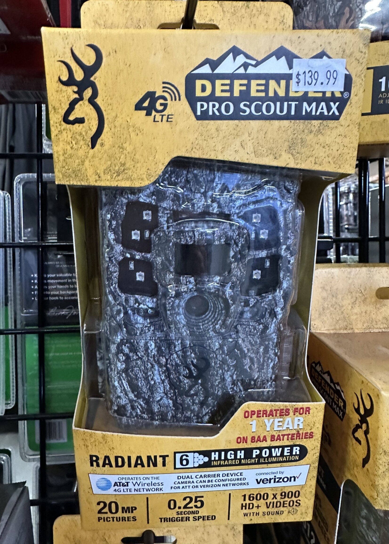 Browning Browning Defender Pro Scout Max