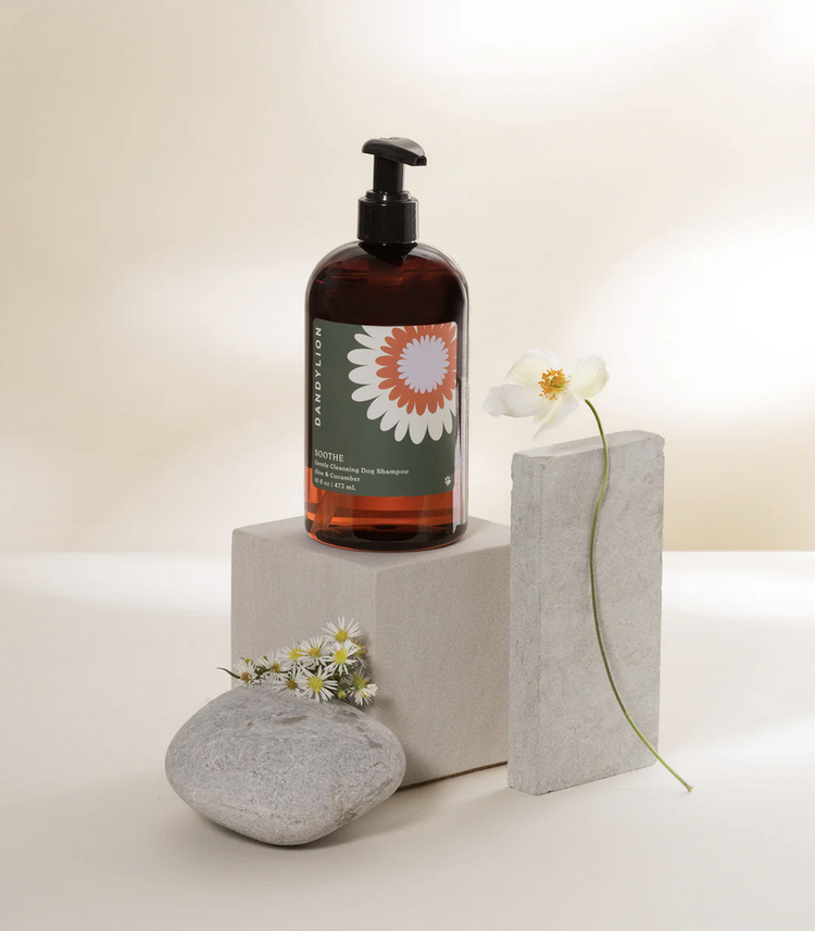 Dandylion Dandylion - Soothe Gentle Cleansing Dog Shampoo - 473ml