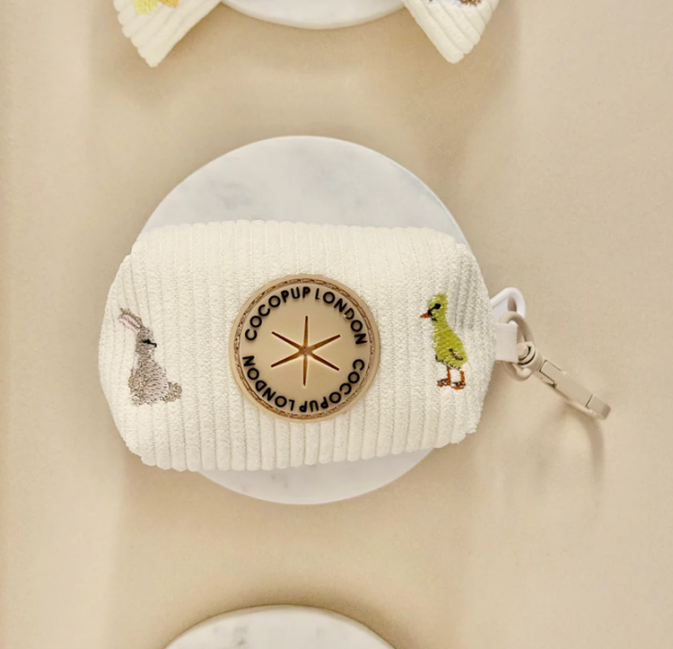 Cocopup Cocopup - Poop Bag Holder - Embroidered Woodland