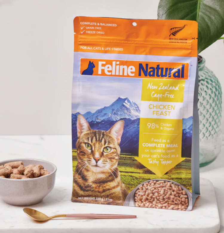 Feline Natural Feline Natural - Freeze Dried - Chicken Feast - 320g