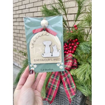 CJI Studios CJI Studios - Wood Ornament - Rescued Is My Favourite Breed