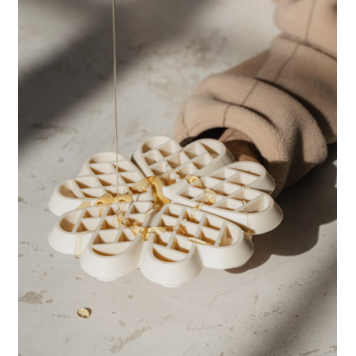 Dexy Paws Dexy Paws - Lick Mat - Buttercream Hearts