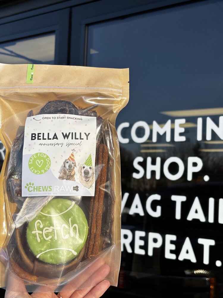 CHEWS CHEWS - Bella Willy - 4th Anniversary