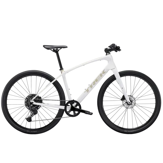TREK FX Sport 4  / Matte / Crystal White/Supernova (2026)