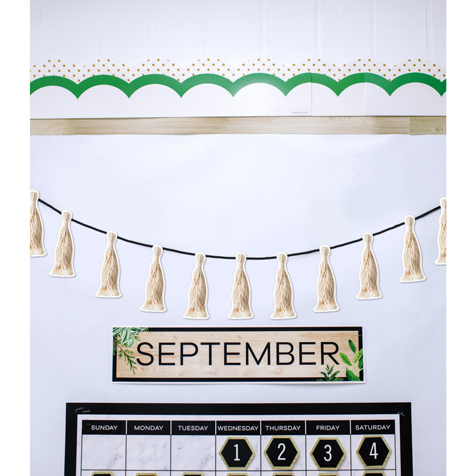 CARSON DELLOSA PUBLISHING CO School Girl: Simply Boho Tassels Cut-Outs