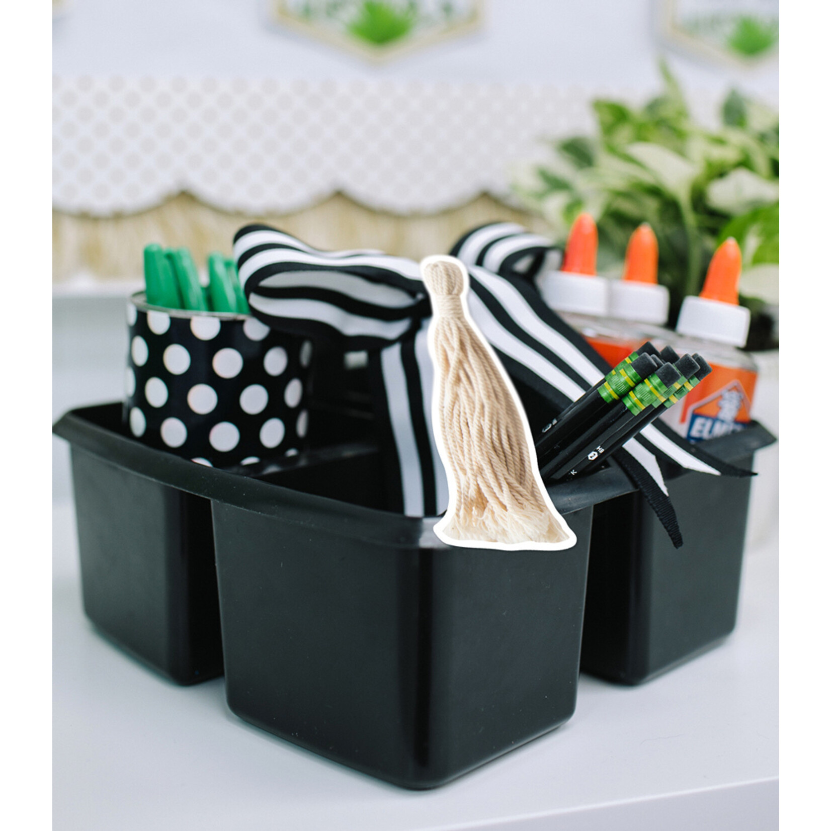 CARSON DELLOSA PUBLISHING CO School Girl: Simply Boho Tassels Cut-Outs