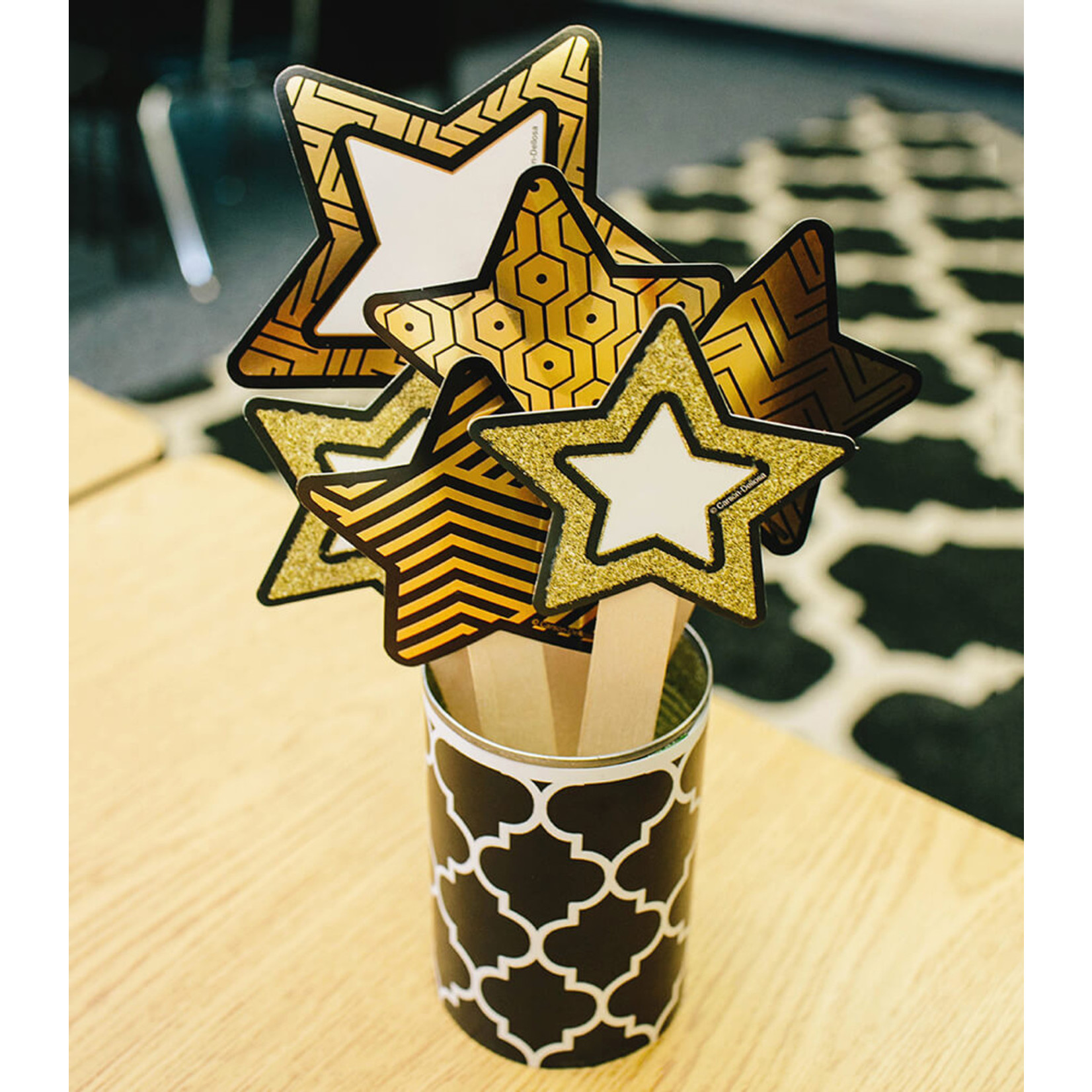 CARSON DELLOSA PUBLISHING CO Black and Gold Stars Cut-Outs