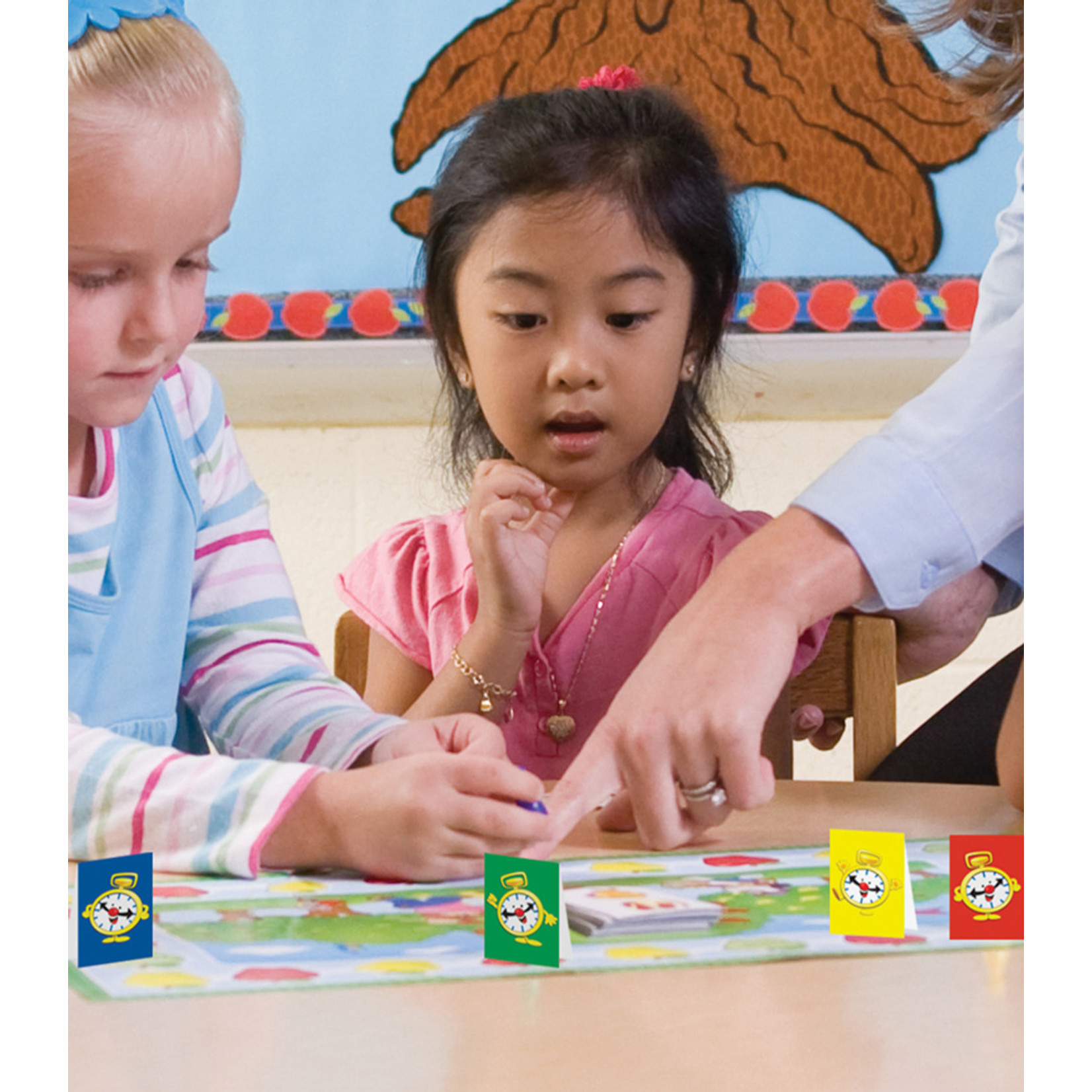 CARSON DELLOSA PUBLISHING CO What Time Is It? Board Game Grade K-3