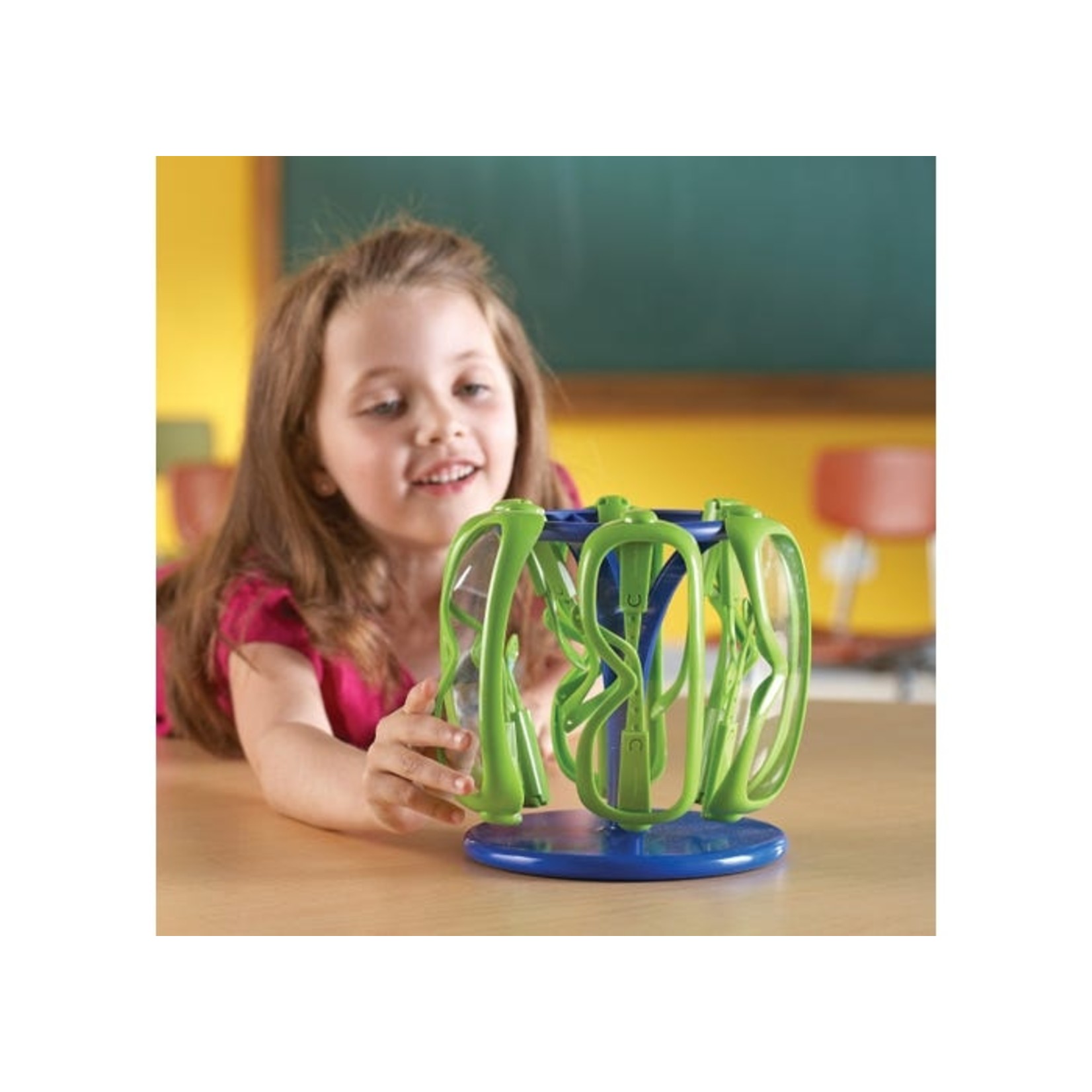 LEARNING RESOURCES INC Primary Science® Safety Glasses with Stand
