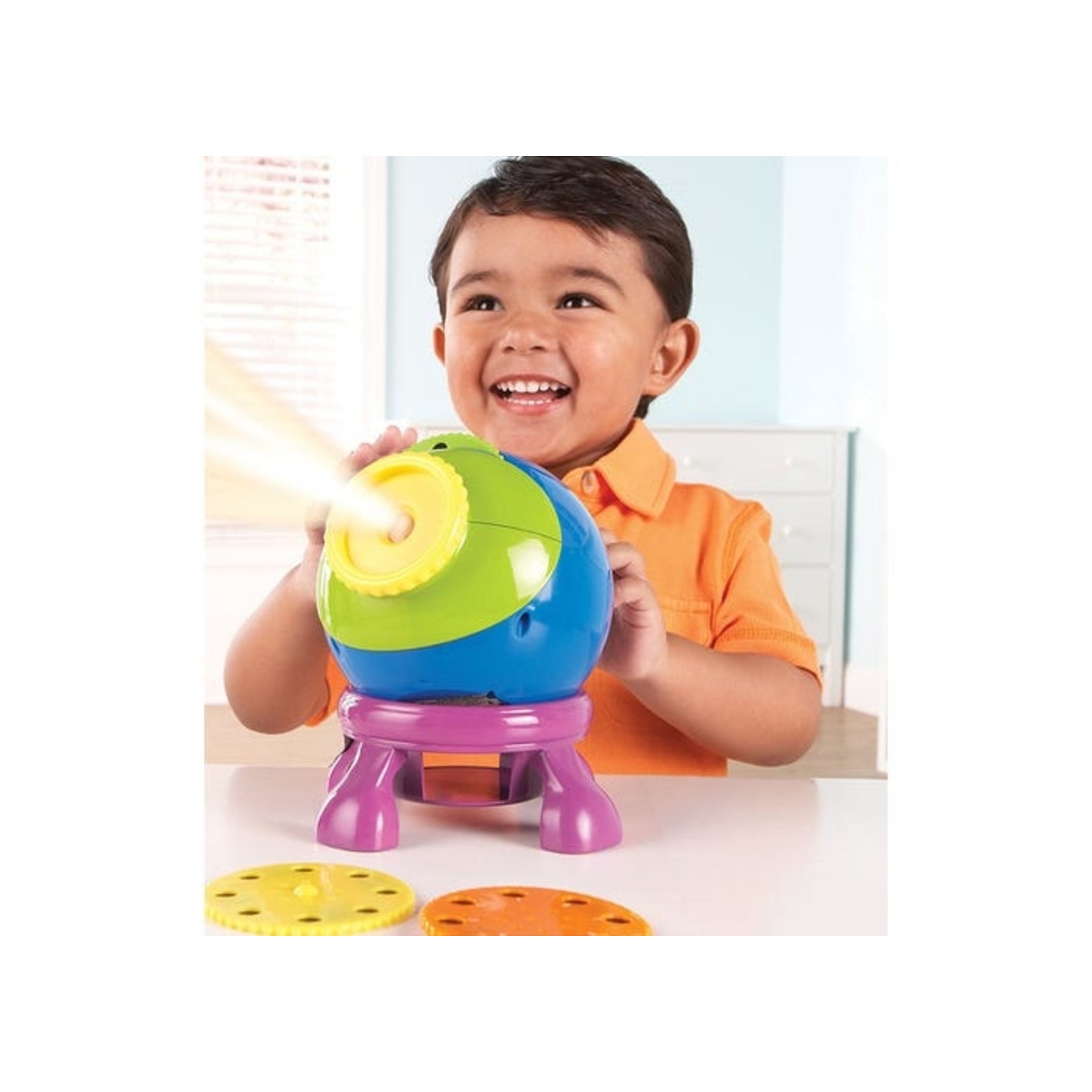 LEARNING RESOURCES INC Primary Science® Shining Stars Projector