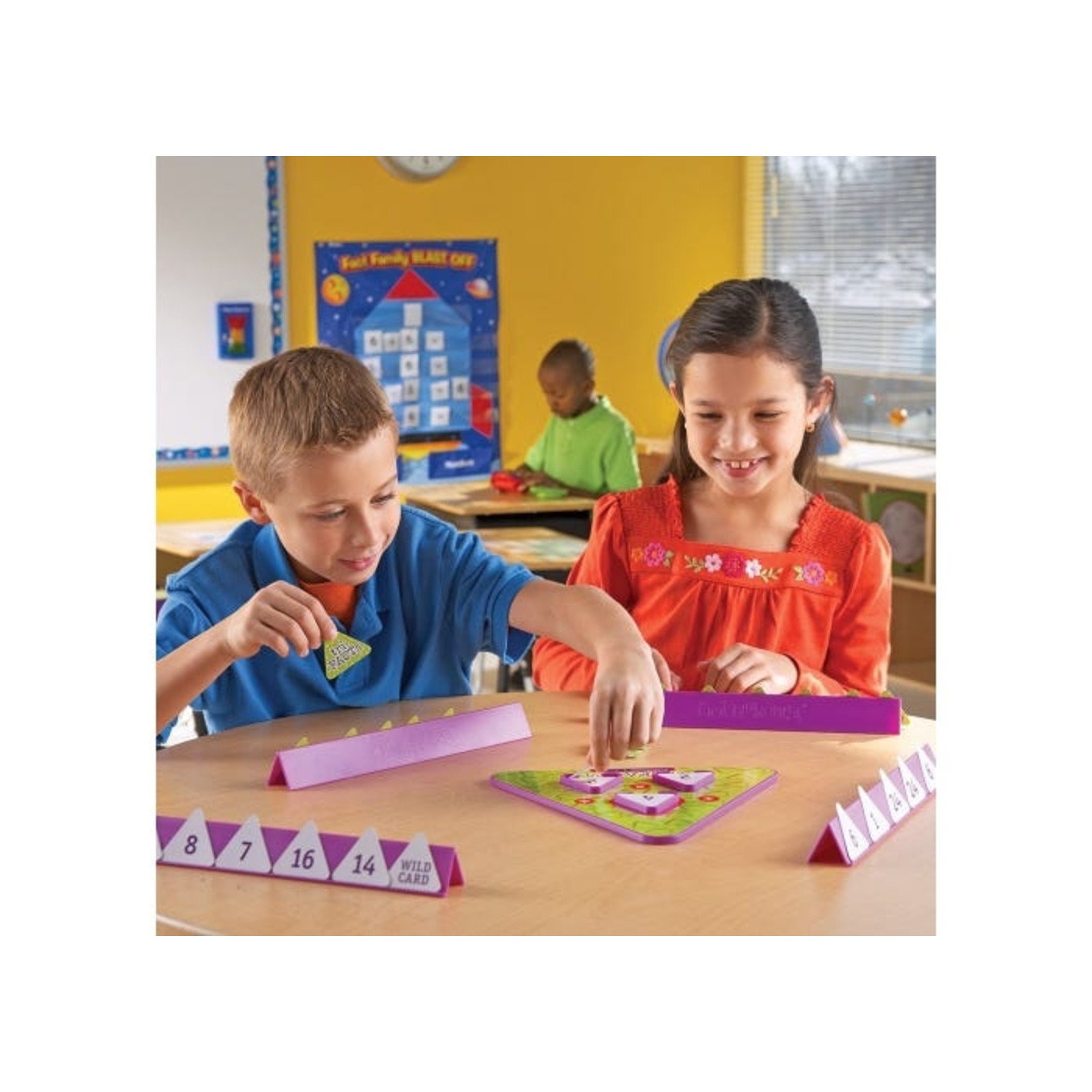 LEARNING RESOURCES INC tri-FACTa!™ Multiplication & Division Game