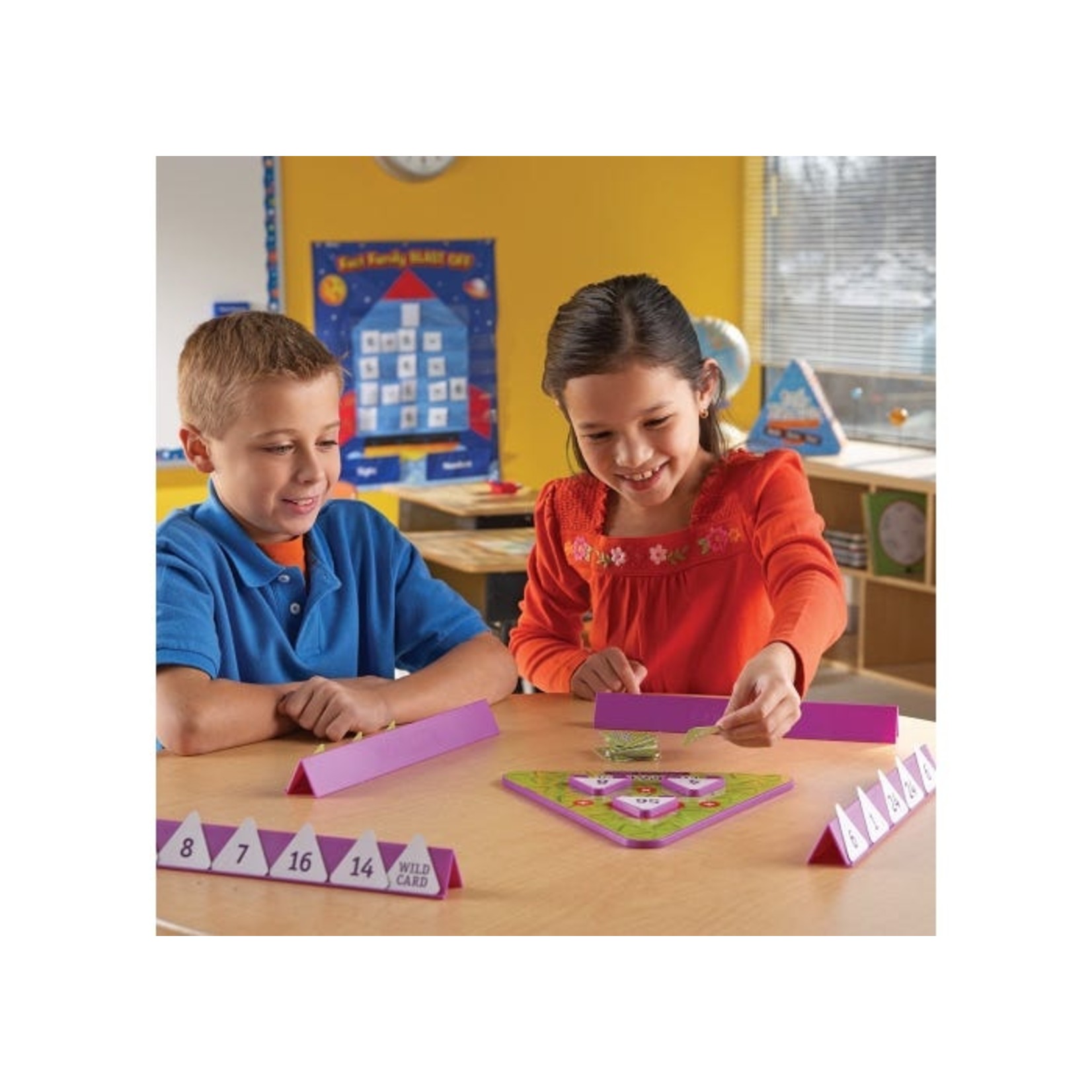 LEARNING RESOURCES INC tri-FACTa!™ Multiplication & Division Game