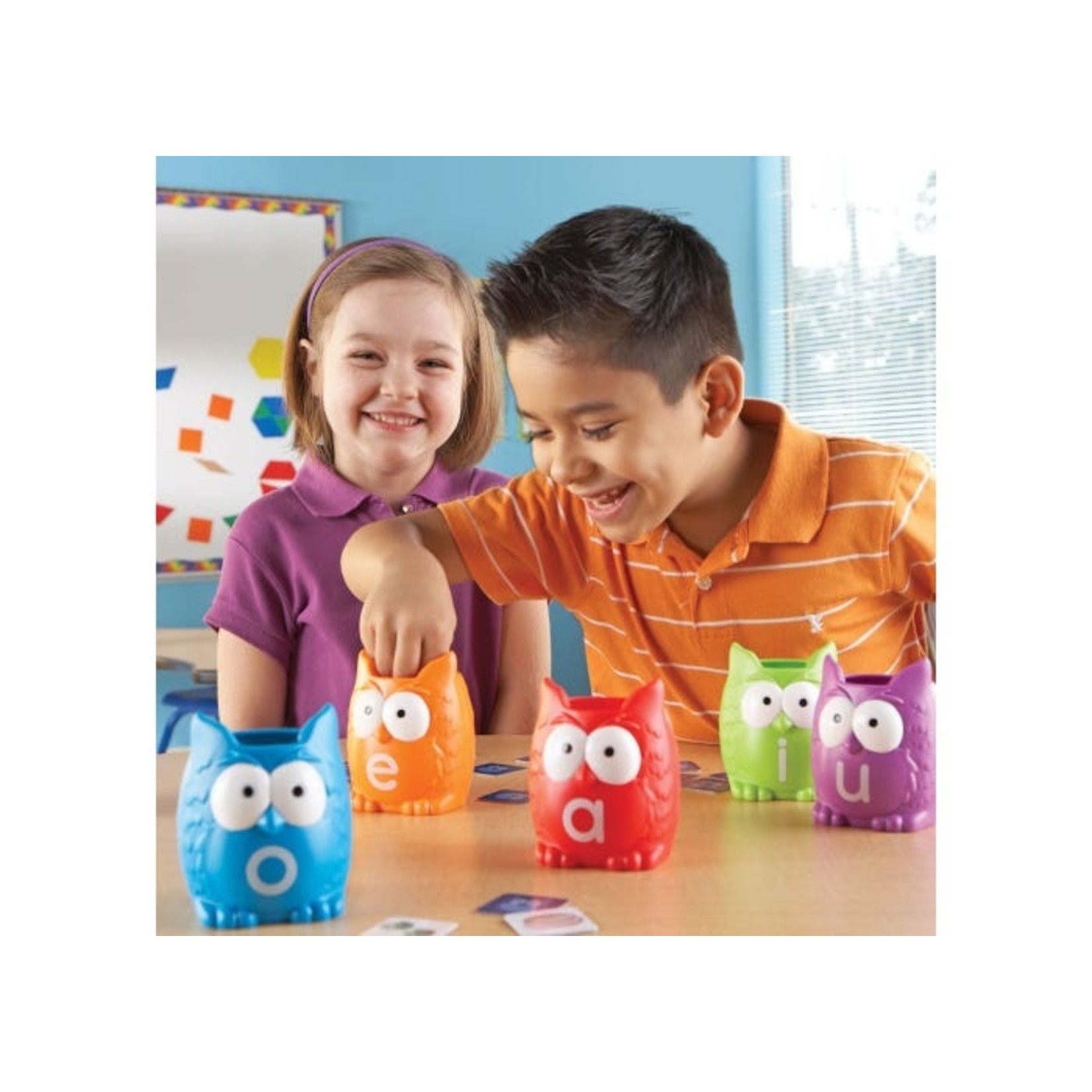 LEARNING RESOURCES INC Vowel Owls™ Sorting Set
