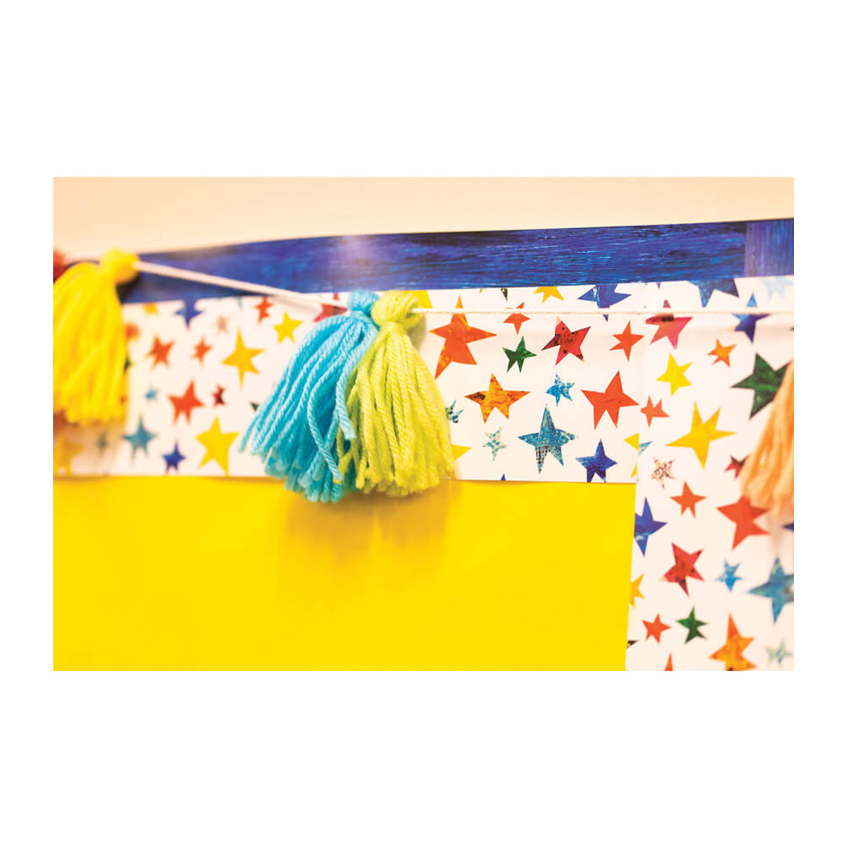 CARSON DELLOSA PUBLISHING CO The World of Eric Carle Sparkling Stars Straight Borders