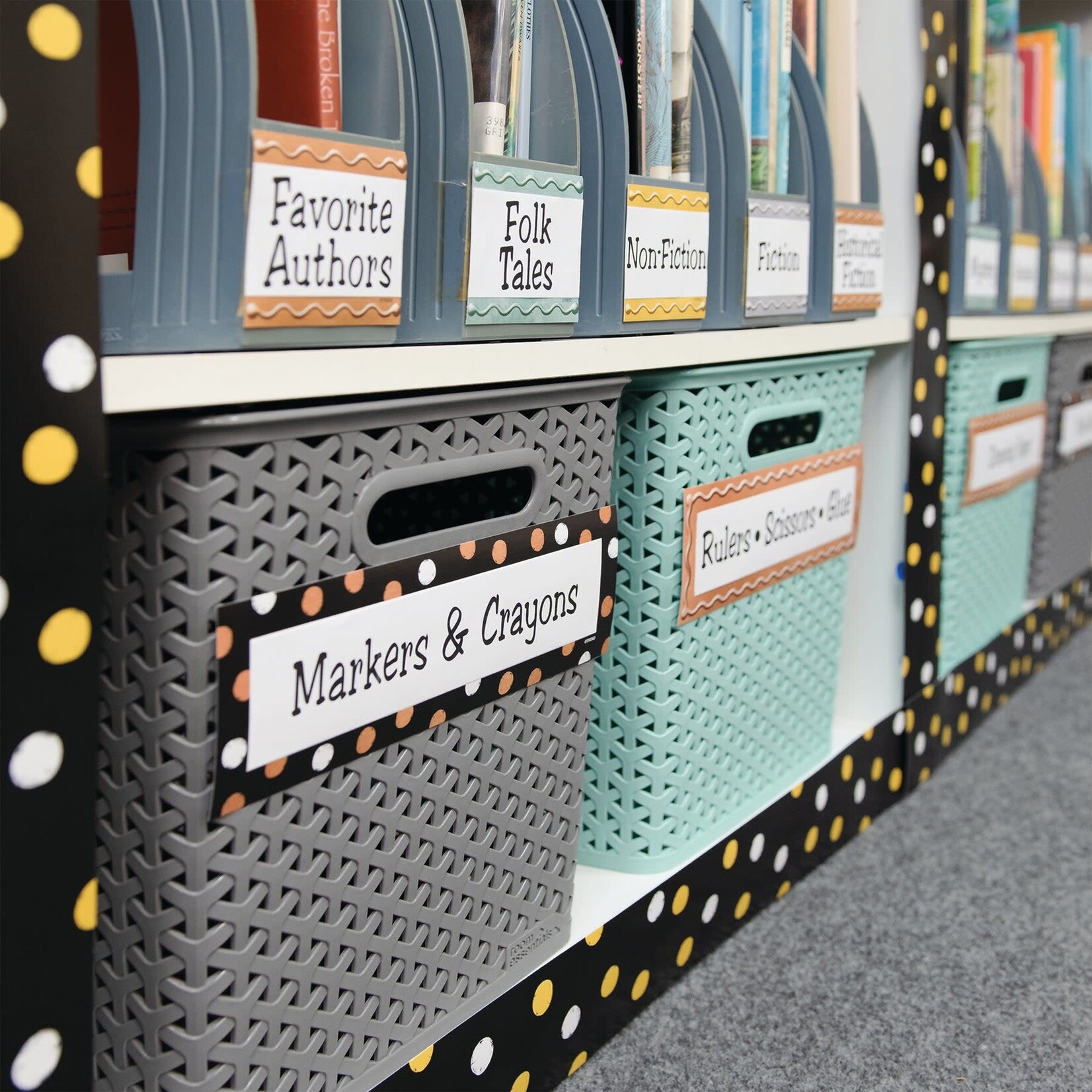 TREND ENTERPRISES INC I ♥ Metal™ Dots & Embossed Desk Toppers® Name Plates Variety Pack