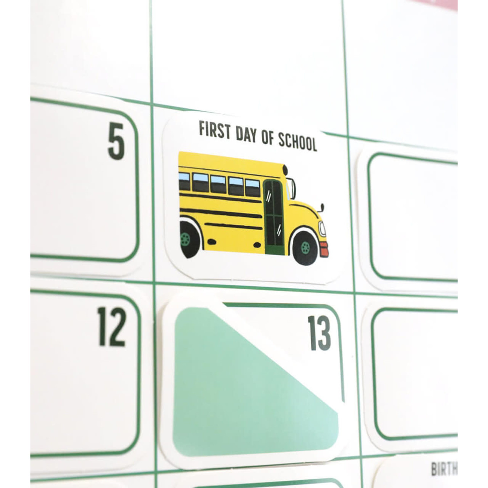 CARSON DELLOSA PUBLISHING CO Grow Together Calendar Bulletin Board Set