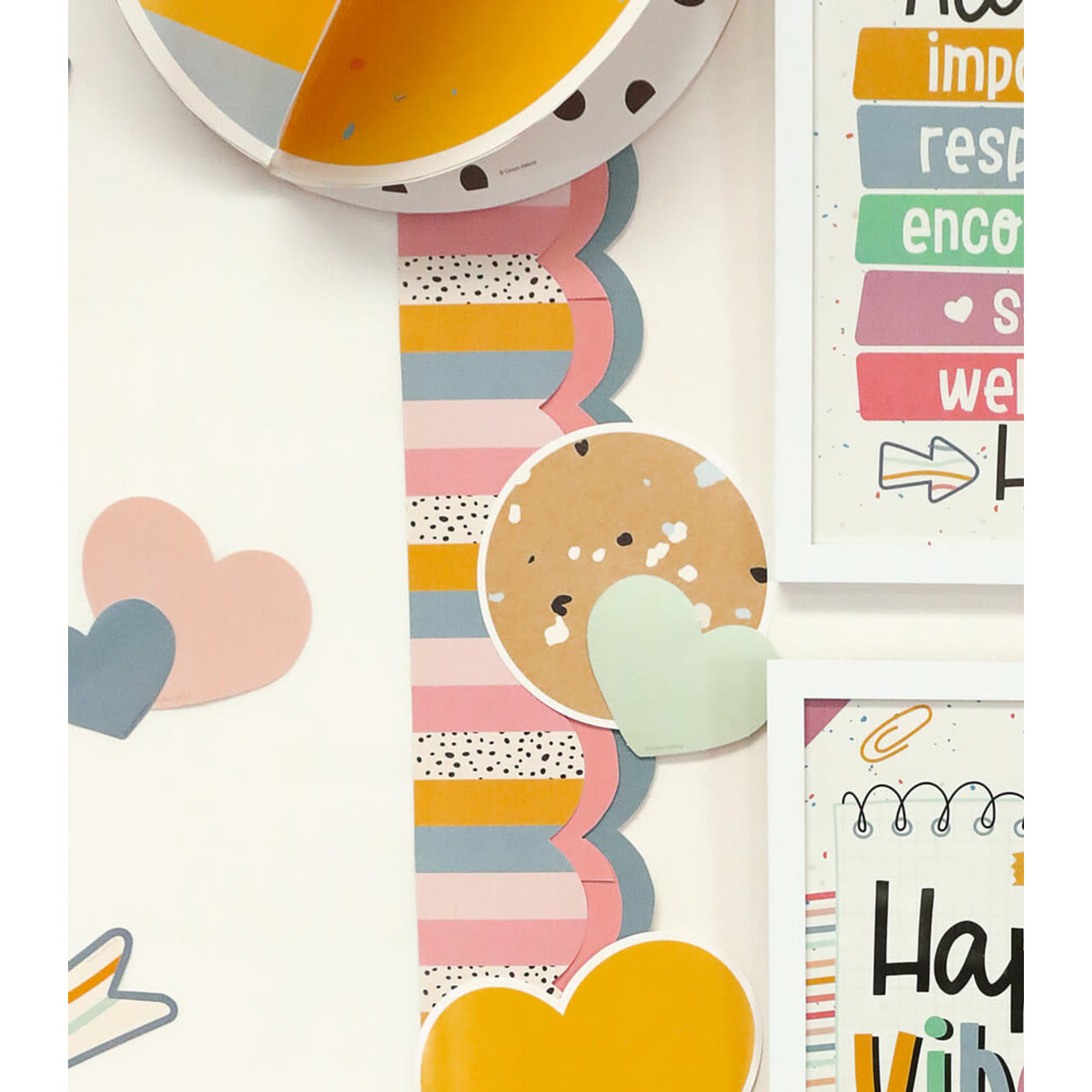 CARSON DELLOSA PUBLISHING CO Stripes Scalloped Bulletin Board Borders