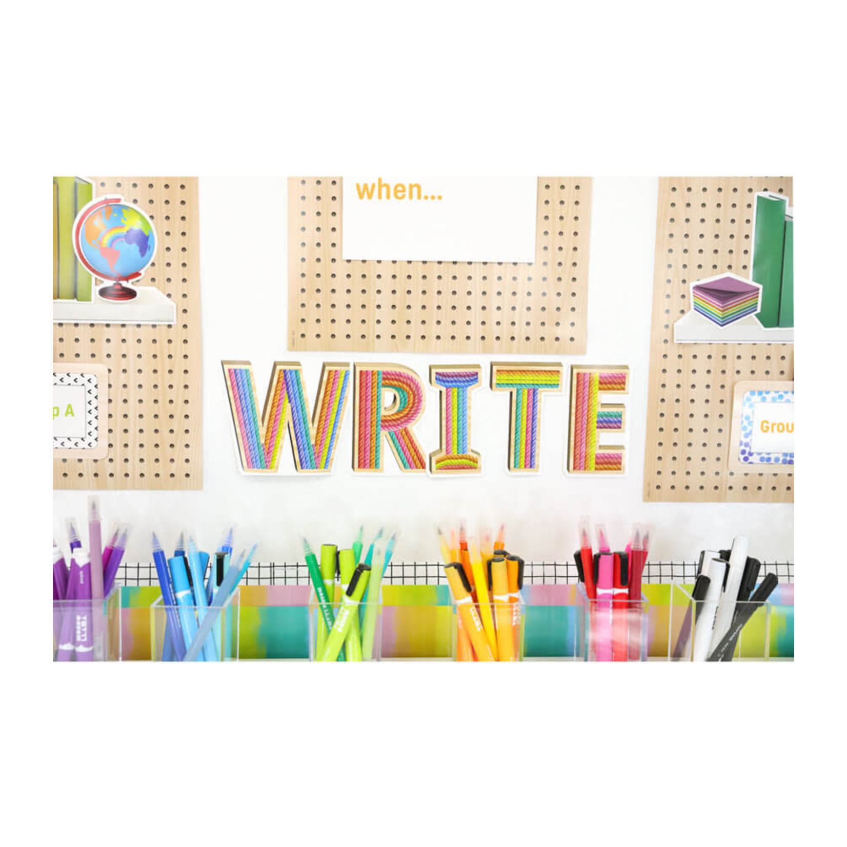 CARSON DELLOSA PUBLISHING CO Creatively Inspired Subject Pegboards Bulletin Board Set