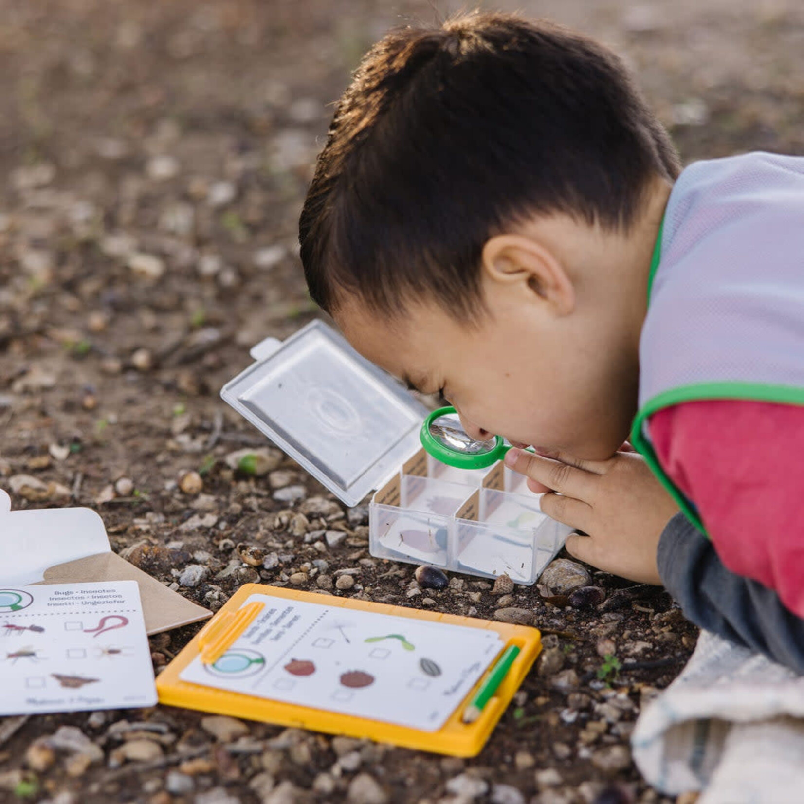 Let's Explore Naturalist Vest Play Set
