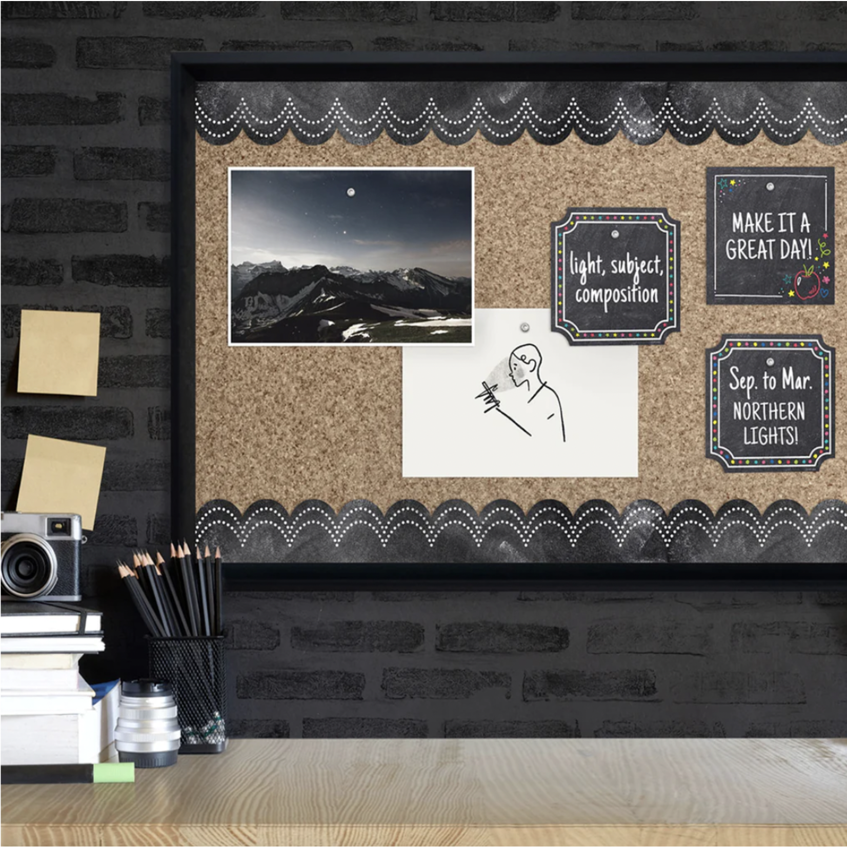 CREATIVE TEACHING PRESS Chalk It Up! Dotted Scallops EZ Border