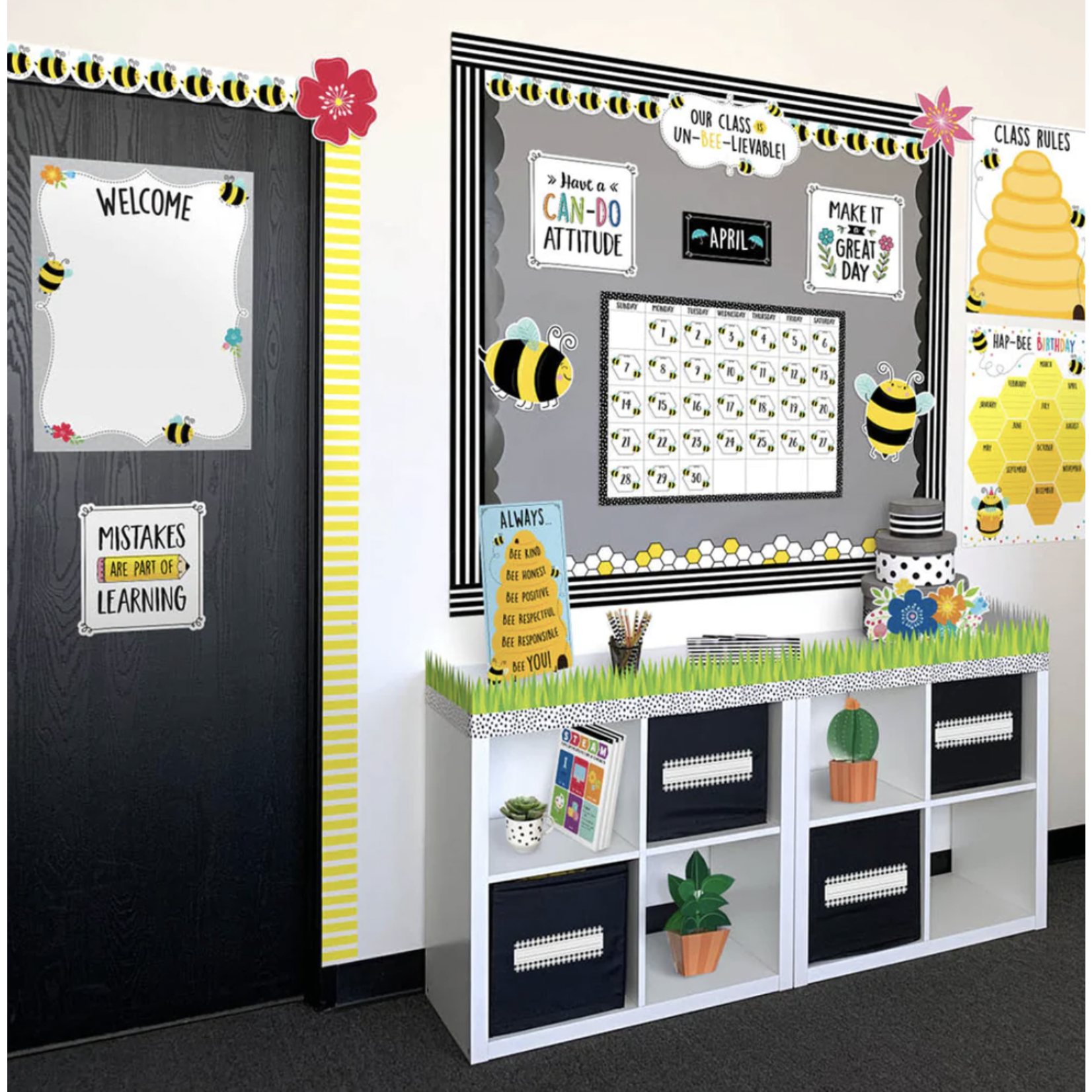 CREATIVE TEACHING PRESS Busy Bees Bulletin Board Set
