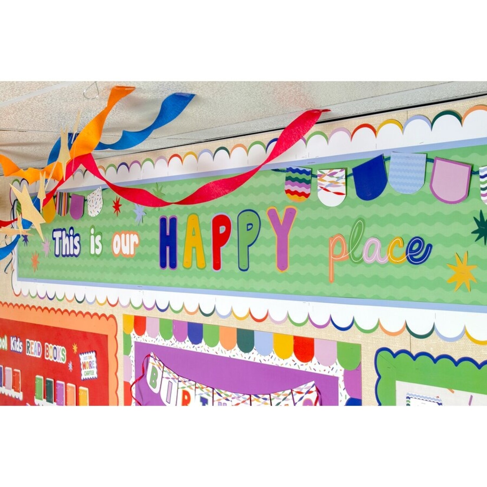 TEACHER CREATED RESOURCES Green Scallops Better Than Paper Bulletin Board Roll