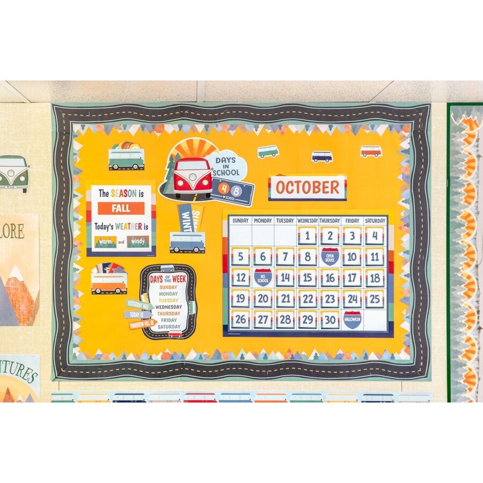 TEACHER CREATED RESOURCES Golden Sun Better Than Paper Bulletin Board Roll