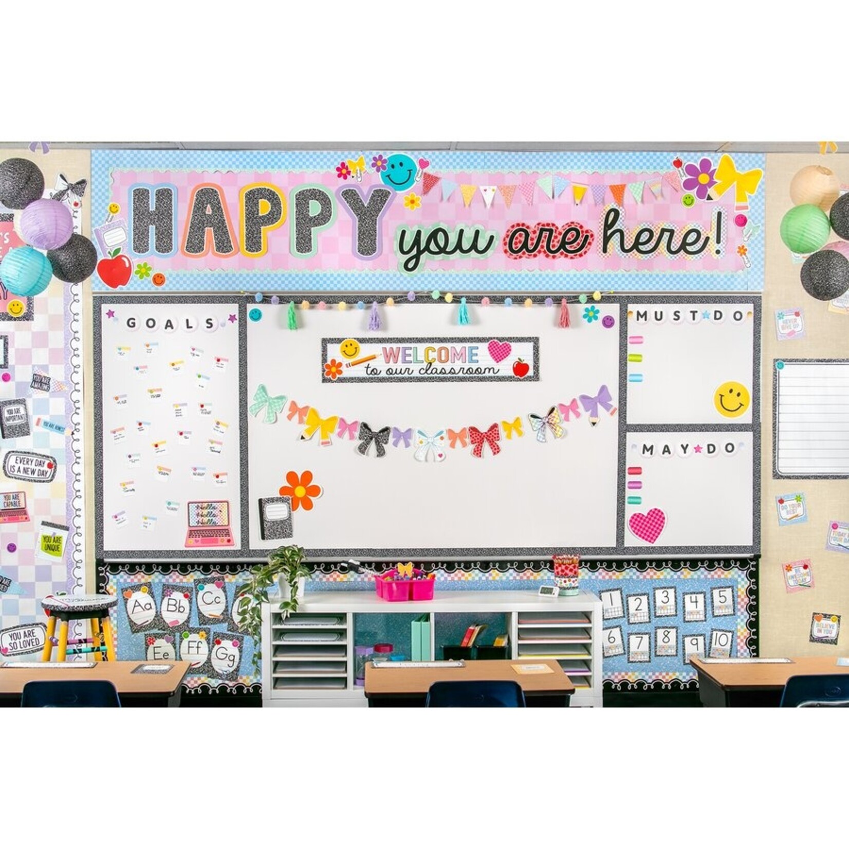 TEACHER CREATED RESOURCES Composition Blue Better Than Paper Bulletin Board Roll
