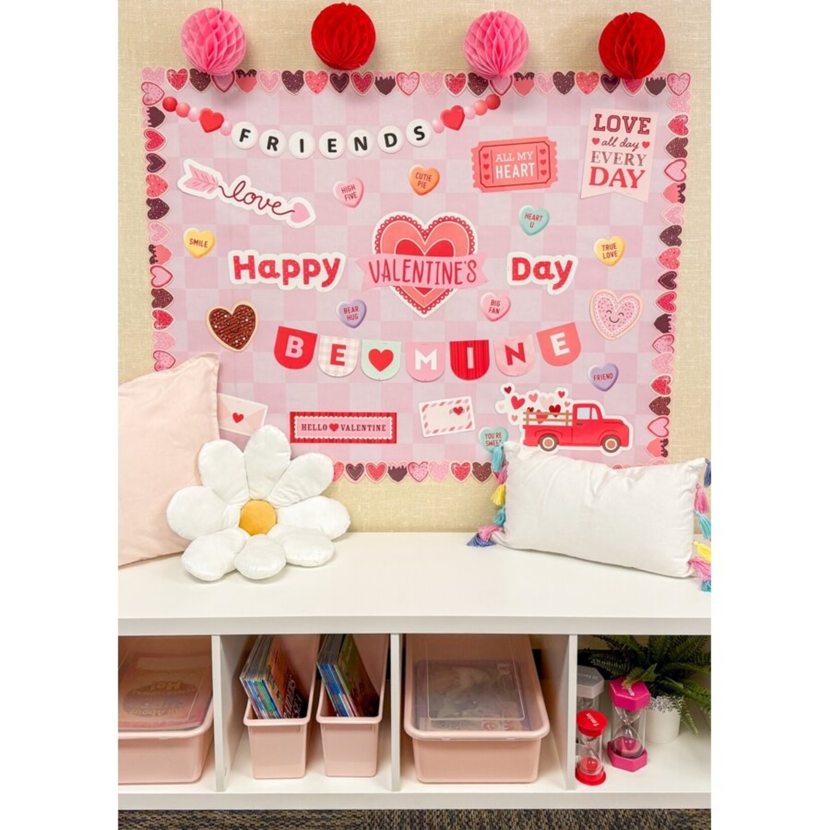 TEACHER CREATED RESOURCES Pink Checkers Better Than Paper Bulletin Board Roll