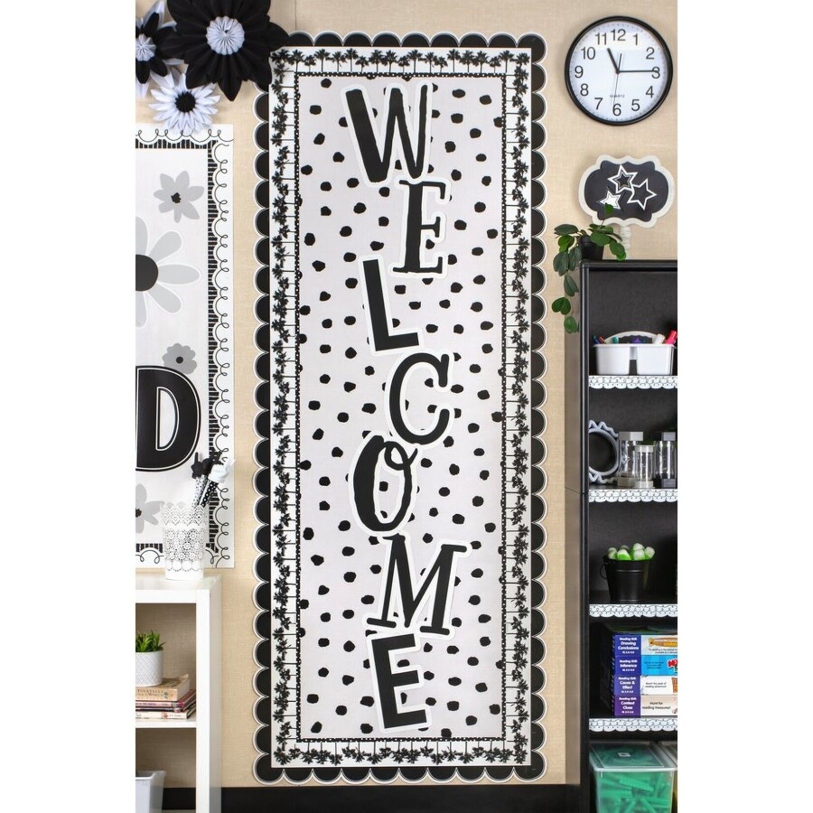 TEACHER CREATED RESOURCES Black Painted Dots on White Better Than Paper Bulletin Board Roll