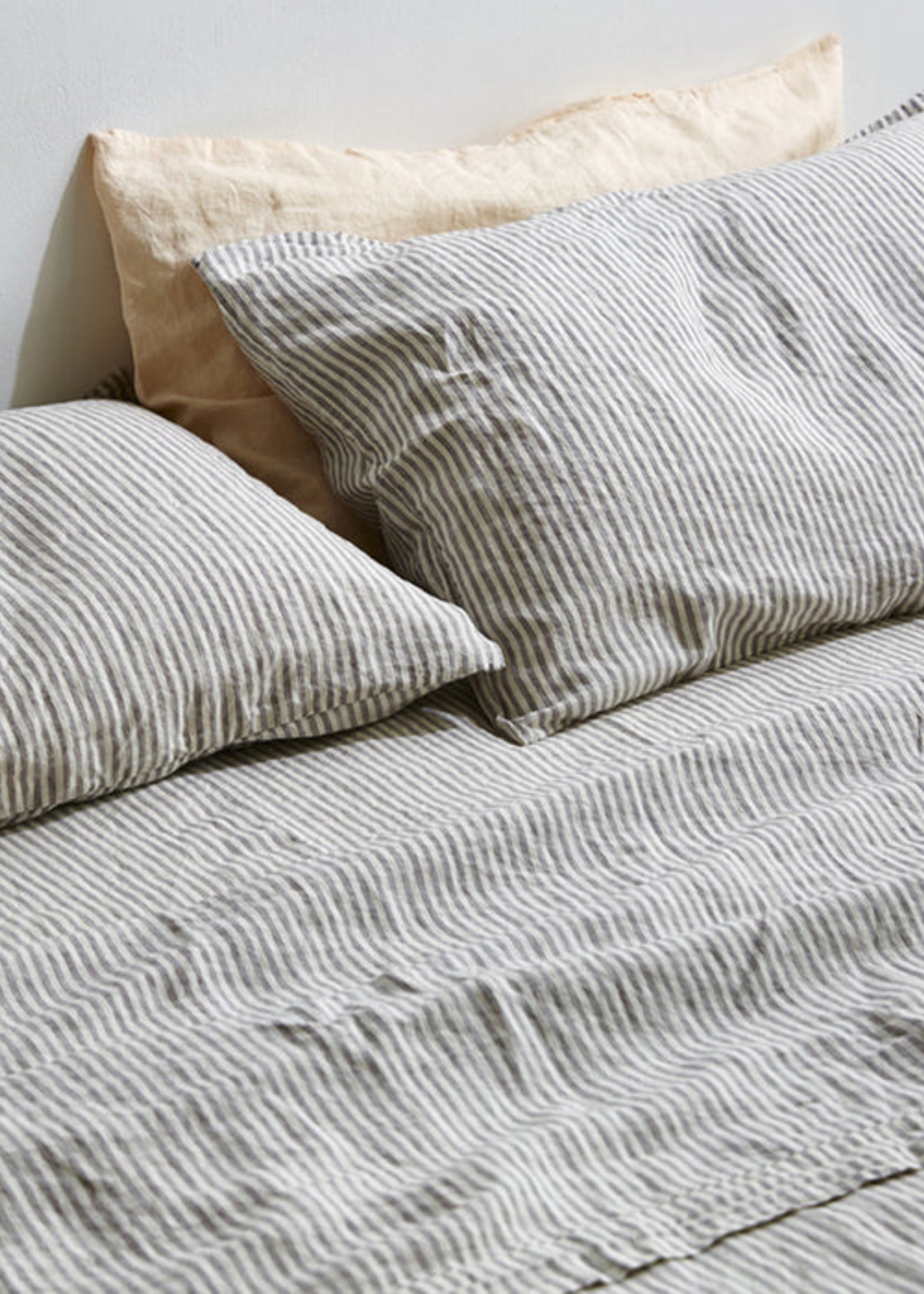 Linen Fitted Sheet in Grey & White Stripe