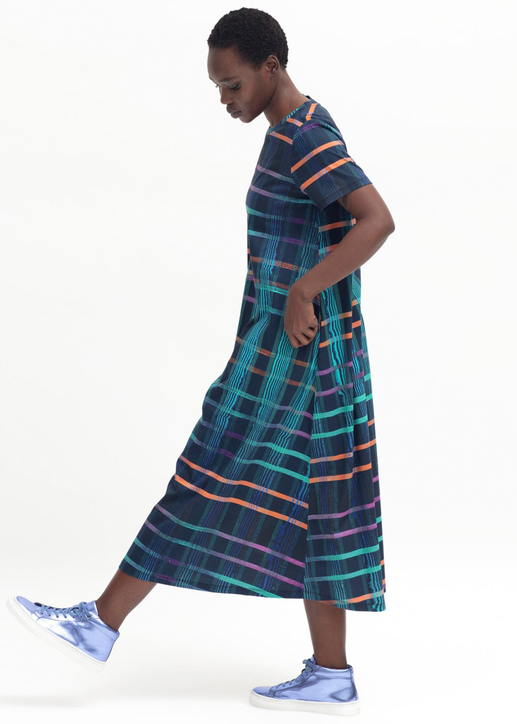 Norre Tshirt Dress Navy Kapel Print - Angove Street Collective