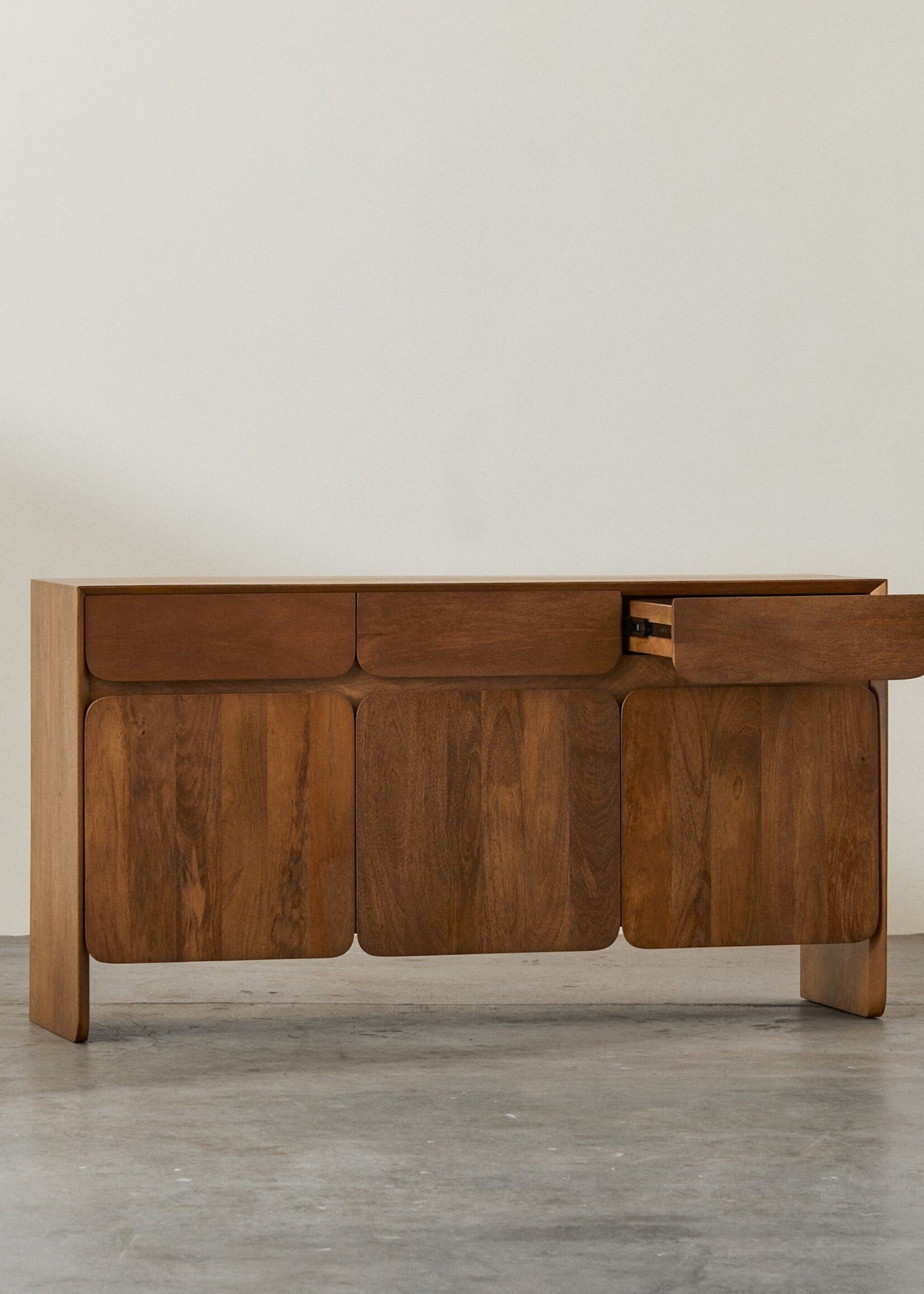 Carlo Sideboard