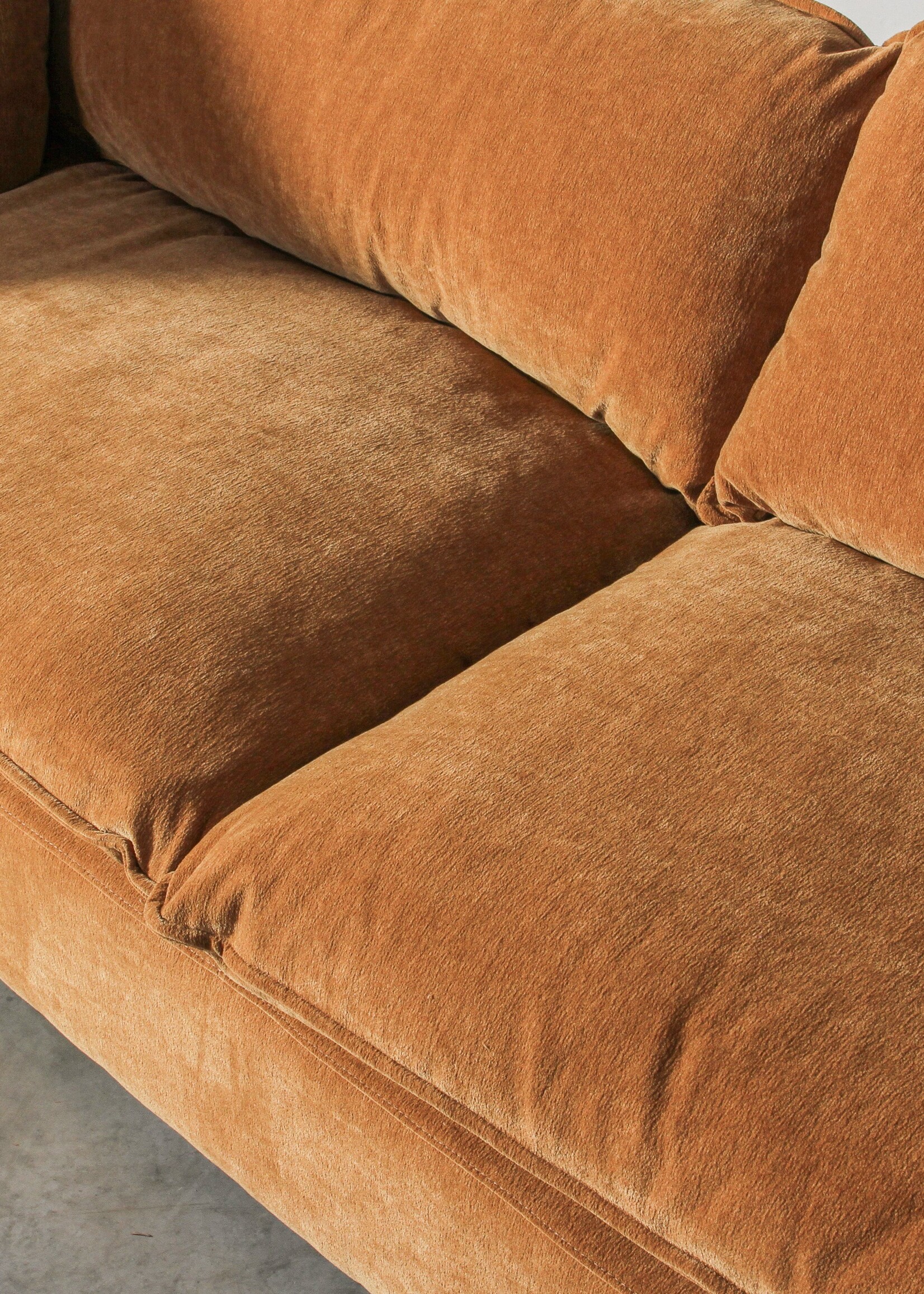 Talon Sofa