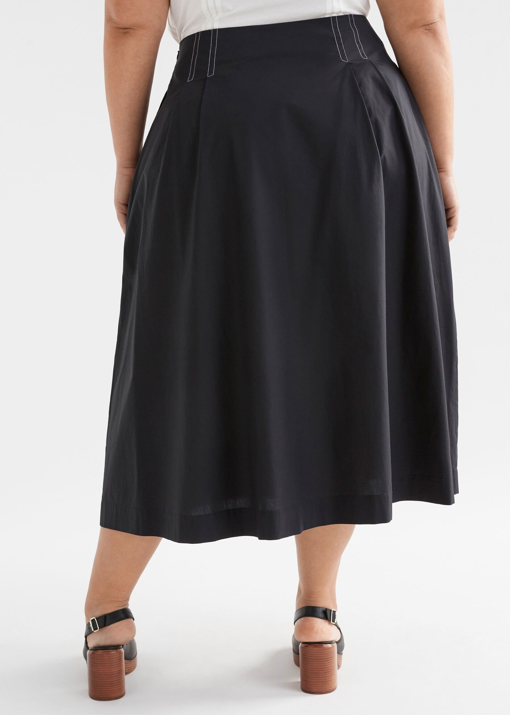 Takt Skirt Black